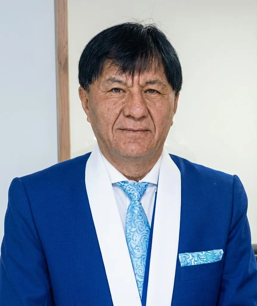 Dr. Rubén Yáñez